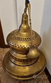 Antico braciere in ottone