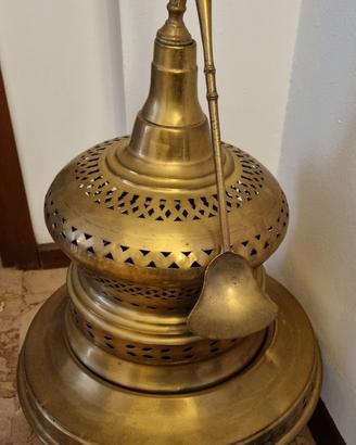 Antico braciere in ottone