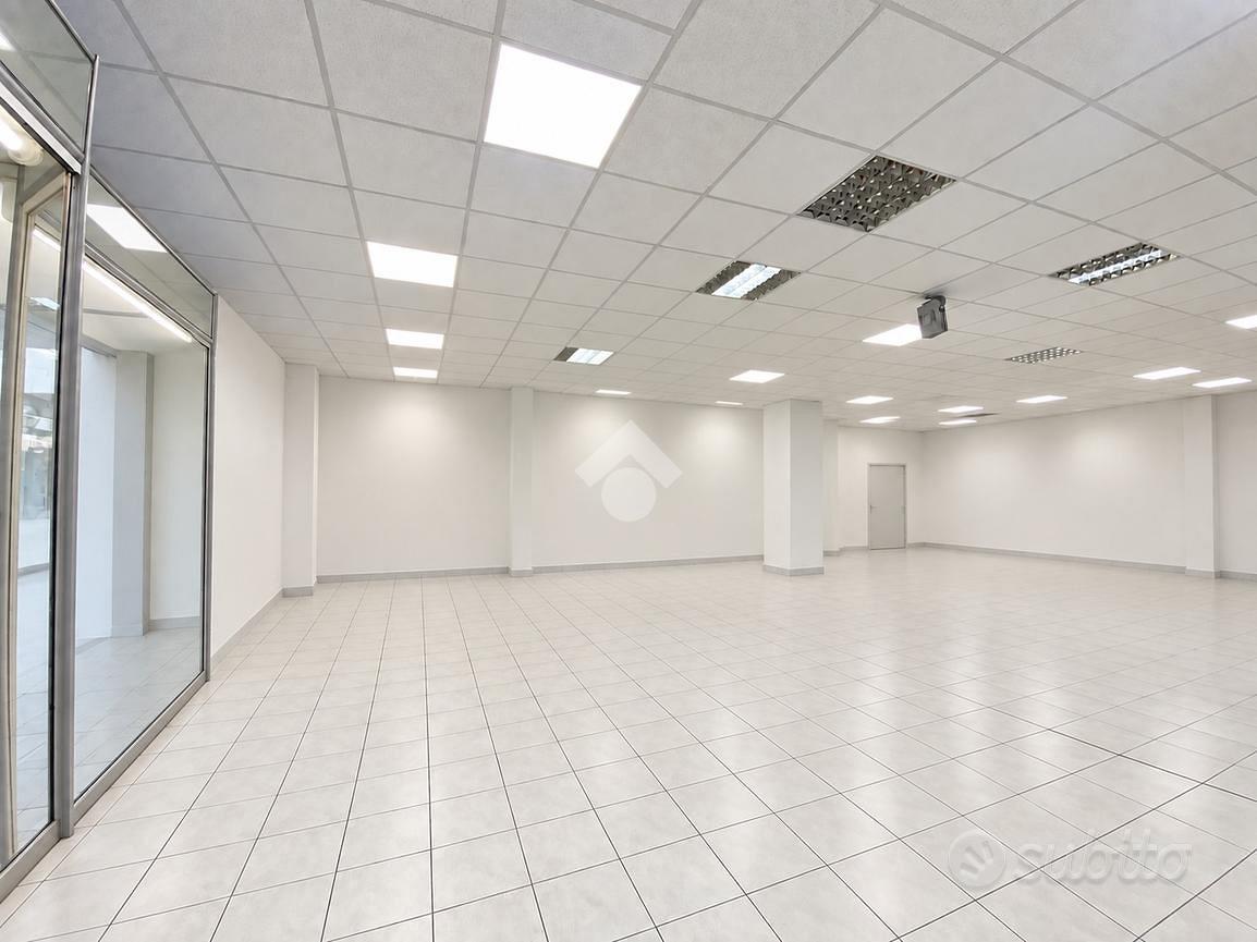 UFFICIO A REGGIO NELL'EMILIA - Vista 2