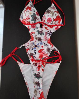 Costume donna nuovo senza etichetta