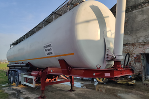 Cisterna autosilos Piacenza