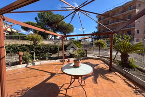 3 LOCALI A CERCOLA