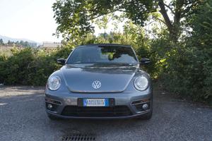 Maggiolino Cabrio 2.0 R Line Cambio manuale 211 cv