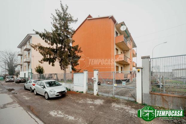 Voghera, 3 Locali AUTONOMO + BOX