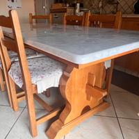 Set tavolo e sedie in legno massiccio e marmo