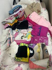 Lotto abbigliamento bambina 4/6 anni