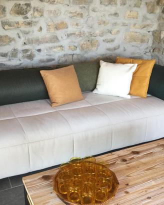 Divano basso modulare / futon con cuscini