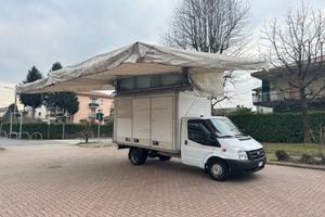 Ford transit furgonato con tenda elettrica