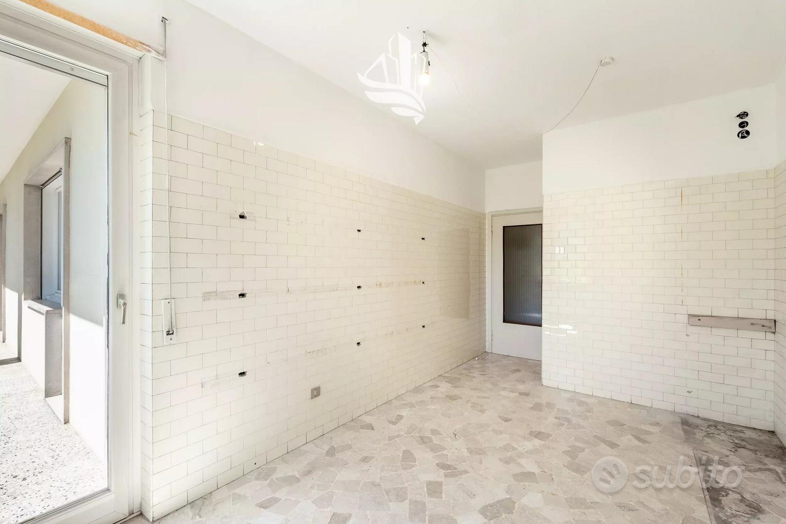 Apartment in Bolzano - Bozen, St. Johann - S. Giovanni, Centro-Piani-Rencio - Zentrum-Bozner Boden-Rentsch - Vista 4