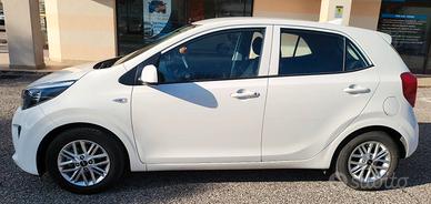 Kia Picanto 1.0 12V 5 porte AMT Urban (67cv)-GARAN