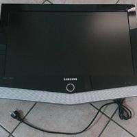 TV Samsung da applicare alla parete