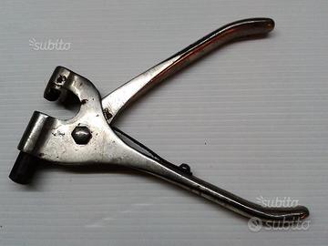 Attrezzi Vari Pinza Piombatrice Chiave GIOCA Anell