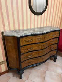 Como’ radica di noce quattro cassetti anni 20”