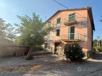 CASA INDIPENDENTE A MONTEFIASCONE
