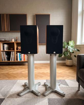 Diffusori Hi-Fi Linn Akurate 212 + Stand originali