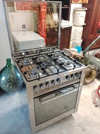 Cucina Hotpoint Ariston 