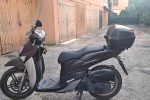 Yamaha Xenter 125 (incidentato) 12k Km