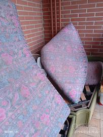 divano in bambù verde 