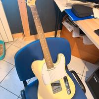 Chitarra elettrica + vox e cavo jack