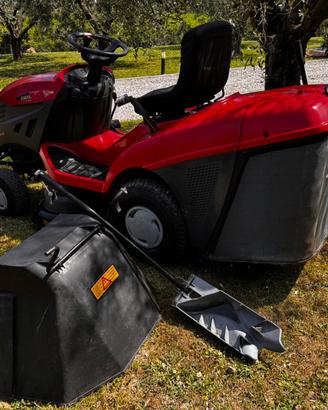 Trattorino Castelgarden XJ160HD