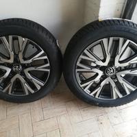4 cerchi piu gomme antineve toyota yaris cross