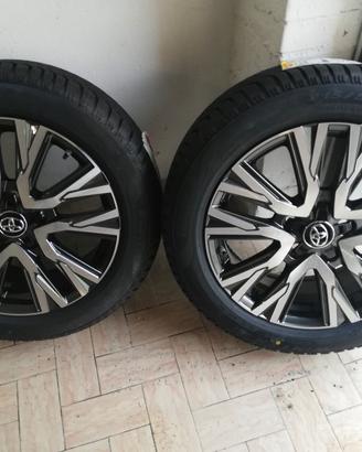 4 cerchi piu gomme antineve toyota yaris cross