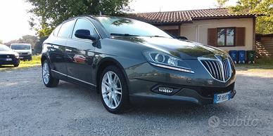 LANCIA Delta 1.6 MJT DPF Argento