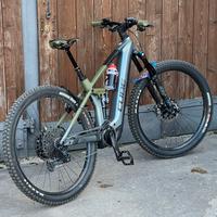 CUBE STEREO HYBRID 140 HPC TM 750