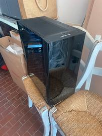 Case thermaltake Versa Mid Tower