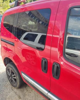 Porta laterale dx nuda FIAT QUBO del 2012