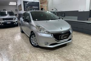 Peugeot 208 1.4 HDi 68 CV 5 porte Allure