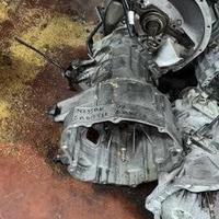 Cambio nissan cabstar 2.5 yd25 anno 2007 6 marce