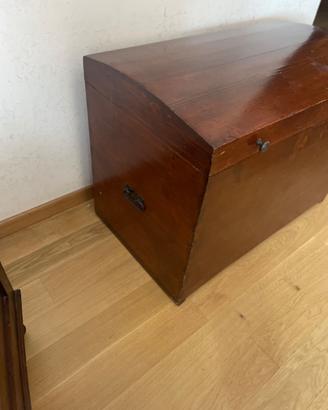 Baule in legno restaurato