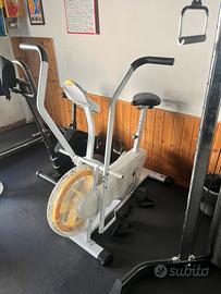 Air bike palestra