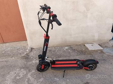 monopattino elettrico
