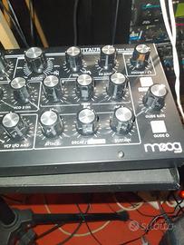 Moog Minitaur