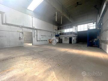 CAPANNONE A ALPIGNANO