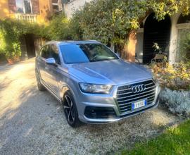 AUDI Q7 2ª serie - 2019