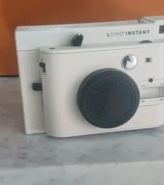 LOMO INSTANT WHITE EDITION Fotocamera Instantanea