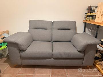 Divano 2-3 posti