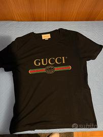 T-shirt gucci