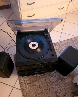 impianto stereo con giradischi