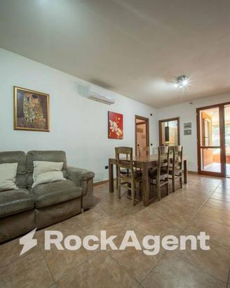 APPARTAMENTO CON AMPI SPAZI ESTERNI VIA ROMA 4