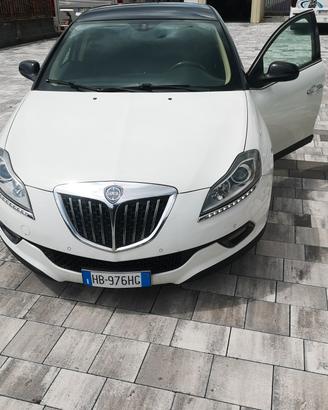 Lancia Delta 1600 multijet 120cv