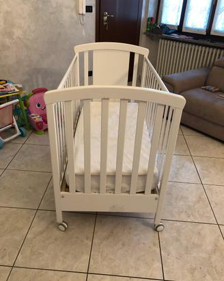 Culla e fasciatoio Ebesi