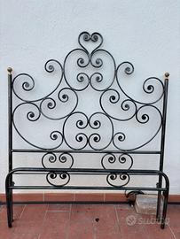 Splendido letto in ferro battuto