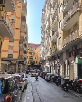 MULTILOCALE A CASTELLAMMARE DI STABIA