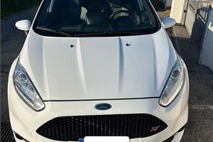 Ford fiesta st 182cv