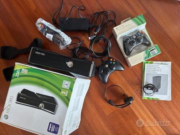 X BOX 360 - 250gb - con 2 joystick