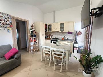 Appartamento di 56 m² con 3 locali e box auto a Ca